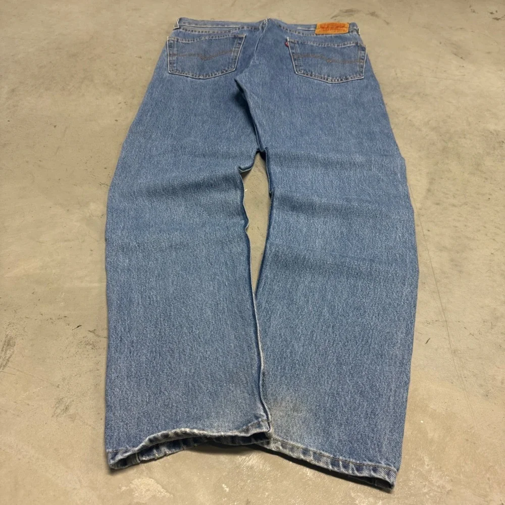 Levis size 36x32